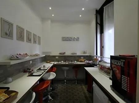 Fiore Di Roby Oda ve Kahvaltı