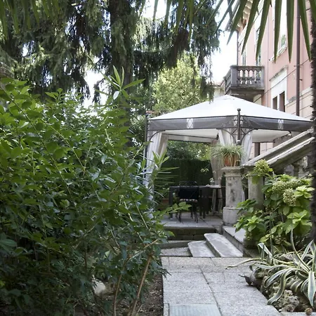 Couette-café Fiore Di Roby Vérone